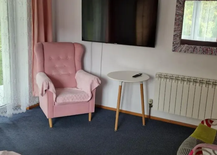 Oda ve Kahvaltı Emilia