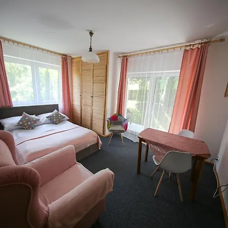 Emilia Bed & Breakfast 3*